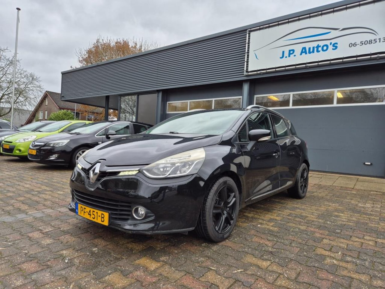 Renault Clio Estate - 0.9 TCe Authentique 0.9 TCe Authentique NIEUWE APK - AutoWereld.nl