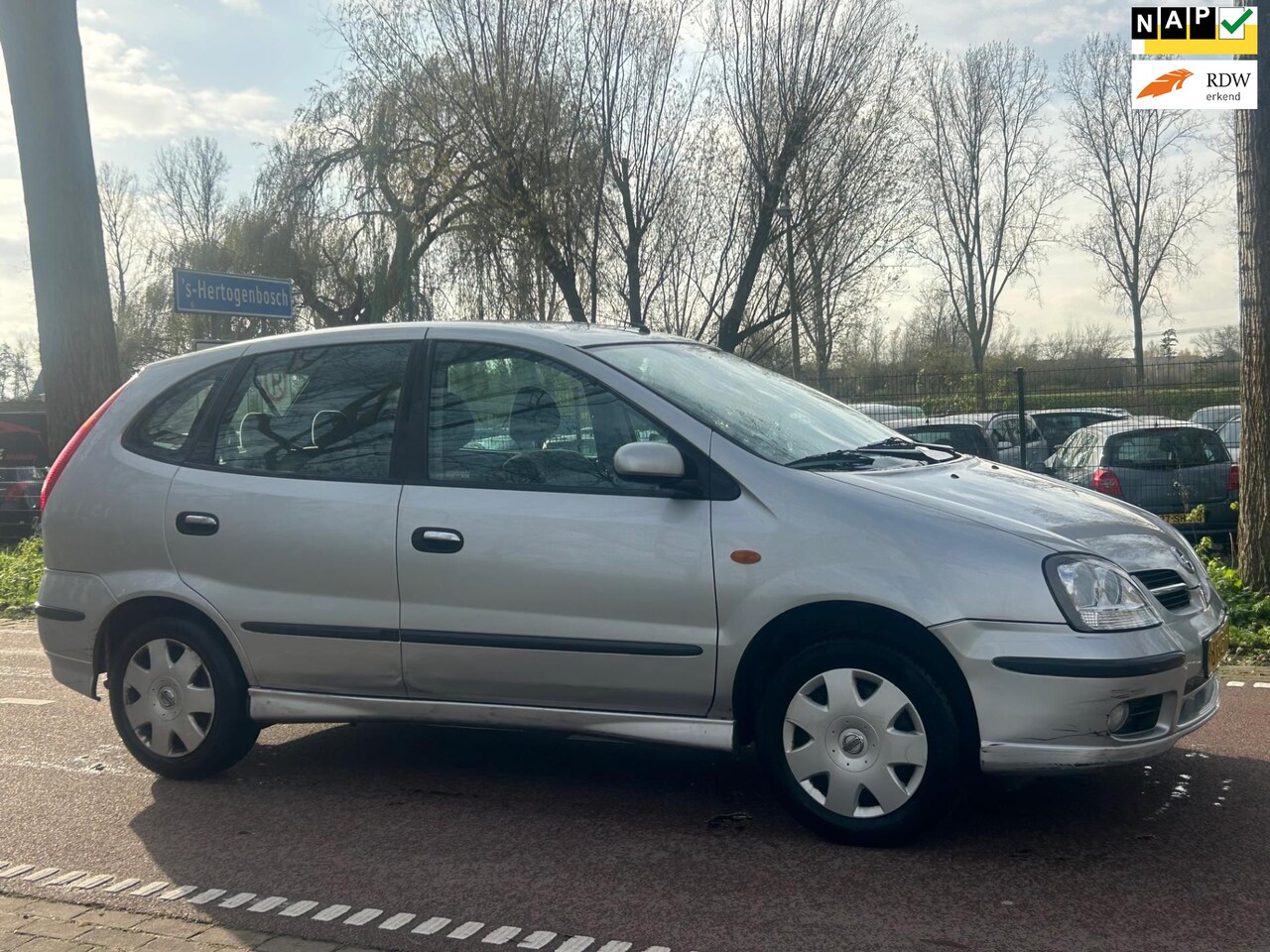 Nissan Almera Tino - 1.8 Acenta CLIMA!NAVI!CAMERA!APK! - AutoWereld.nl