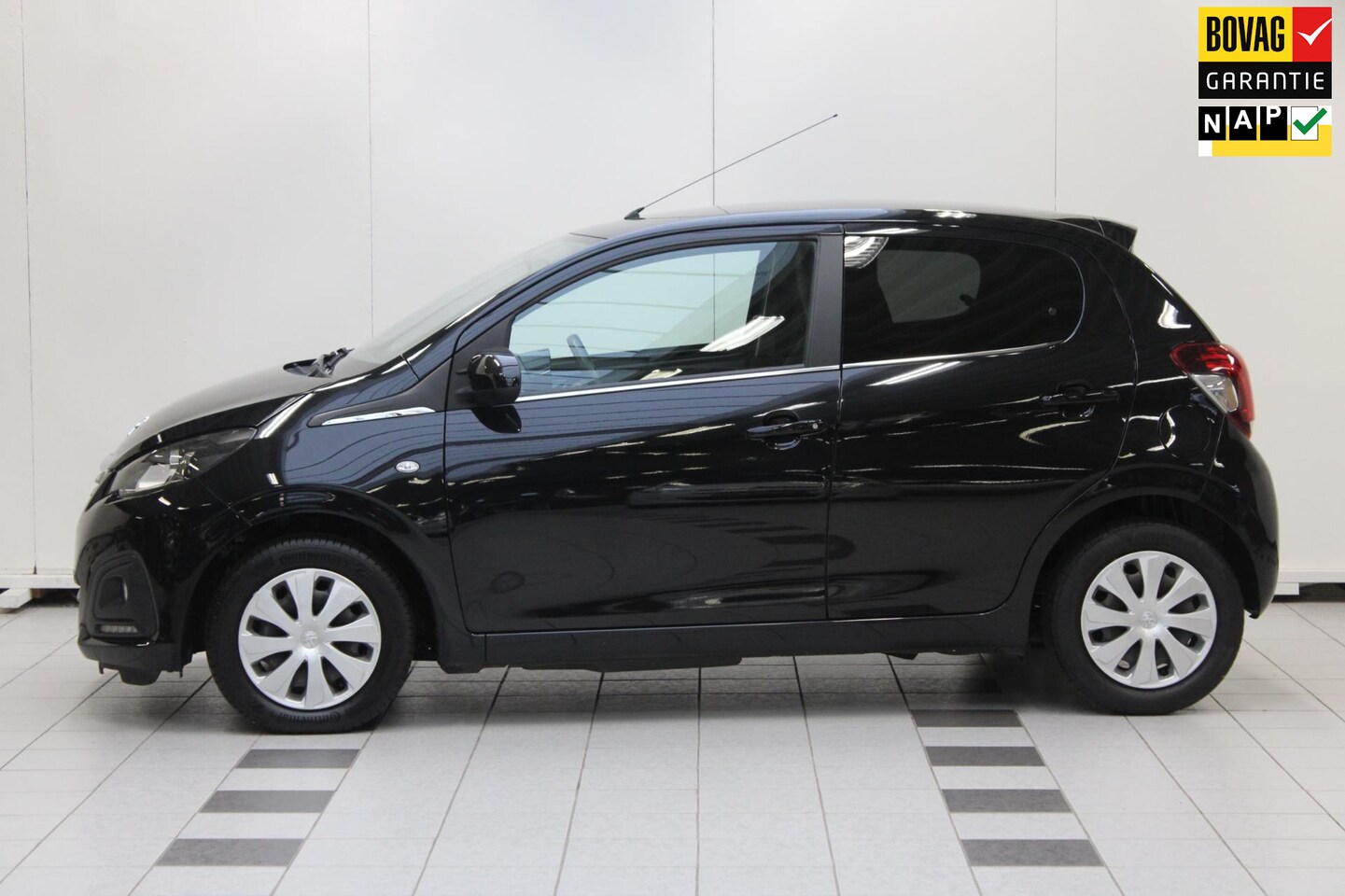 Peugeot 108 - 1.0 e-VTi Active*Bluetooth*Airco*Nap* - AutoWereld.nl