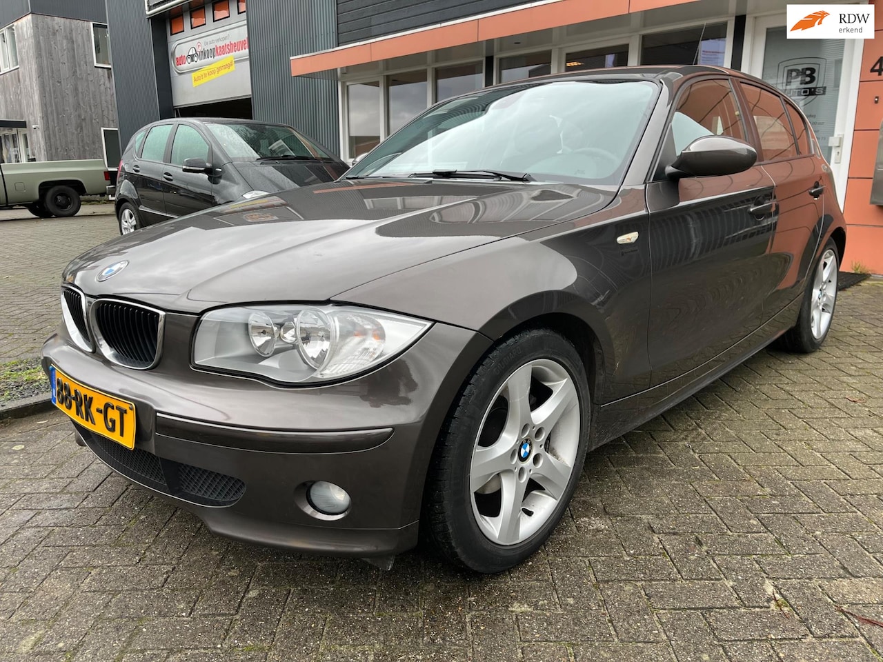 BMW 1-serie - 116i High Executive 1e eigenaar - AutoWereld.nl