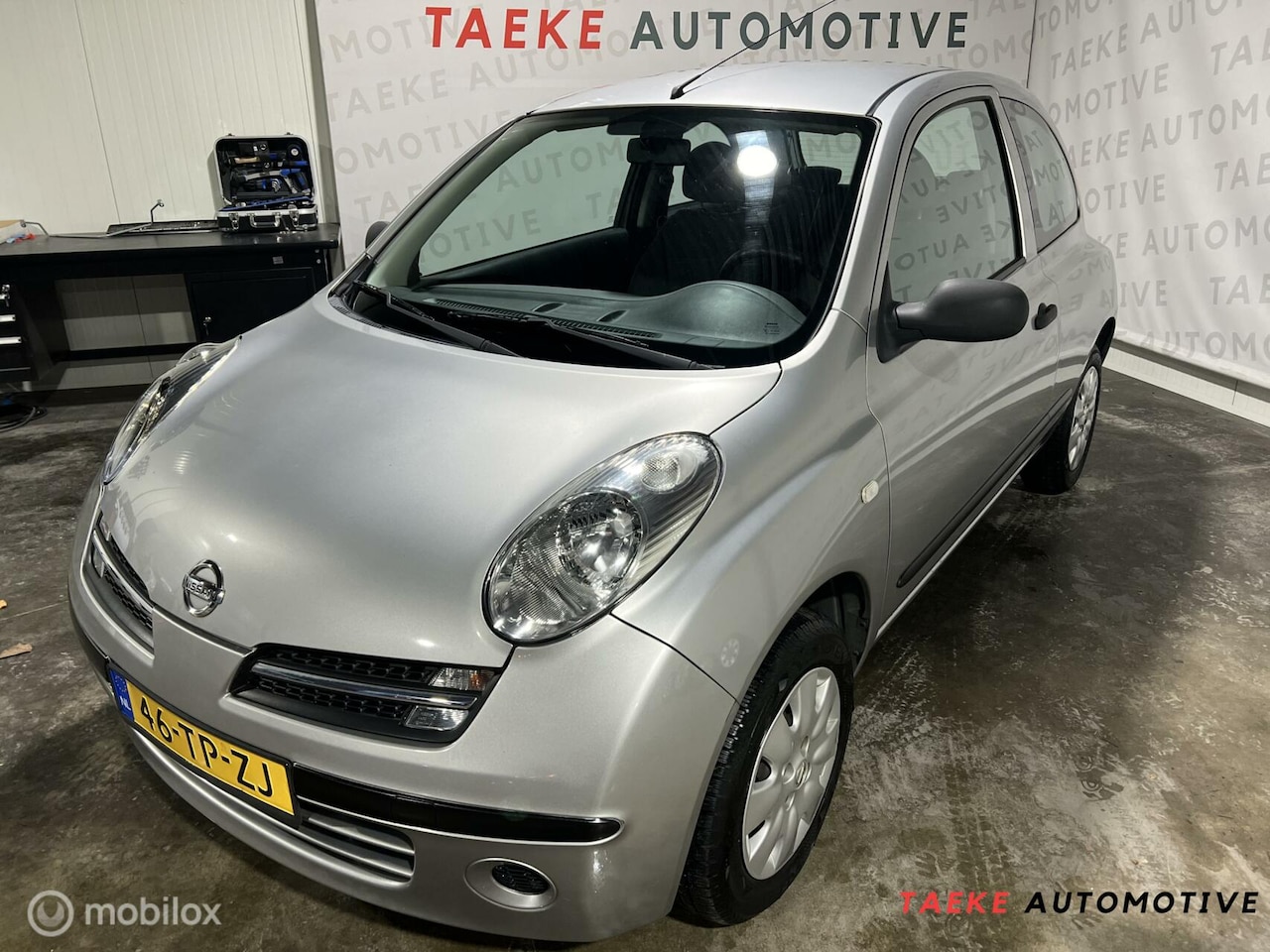 Nissan Micra - 1.2 Visia Automaat/Airco/1e EIG - AutoWereld.nl