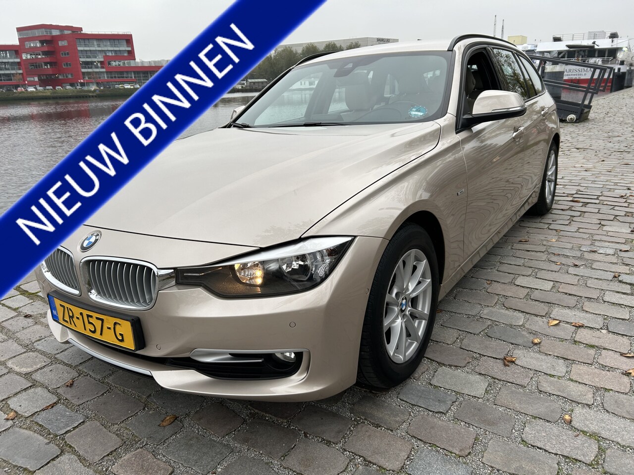 BMW 3-serie Touring - 320d EfficientDynamics Edition High Executive leer navi airco/ecc nieuwstaat! - AutoWereld.nl