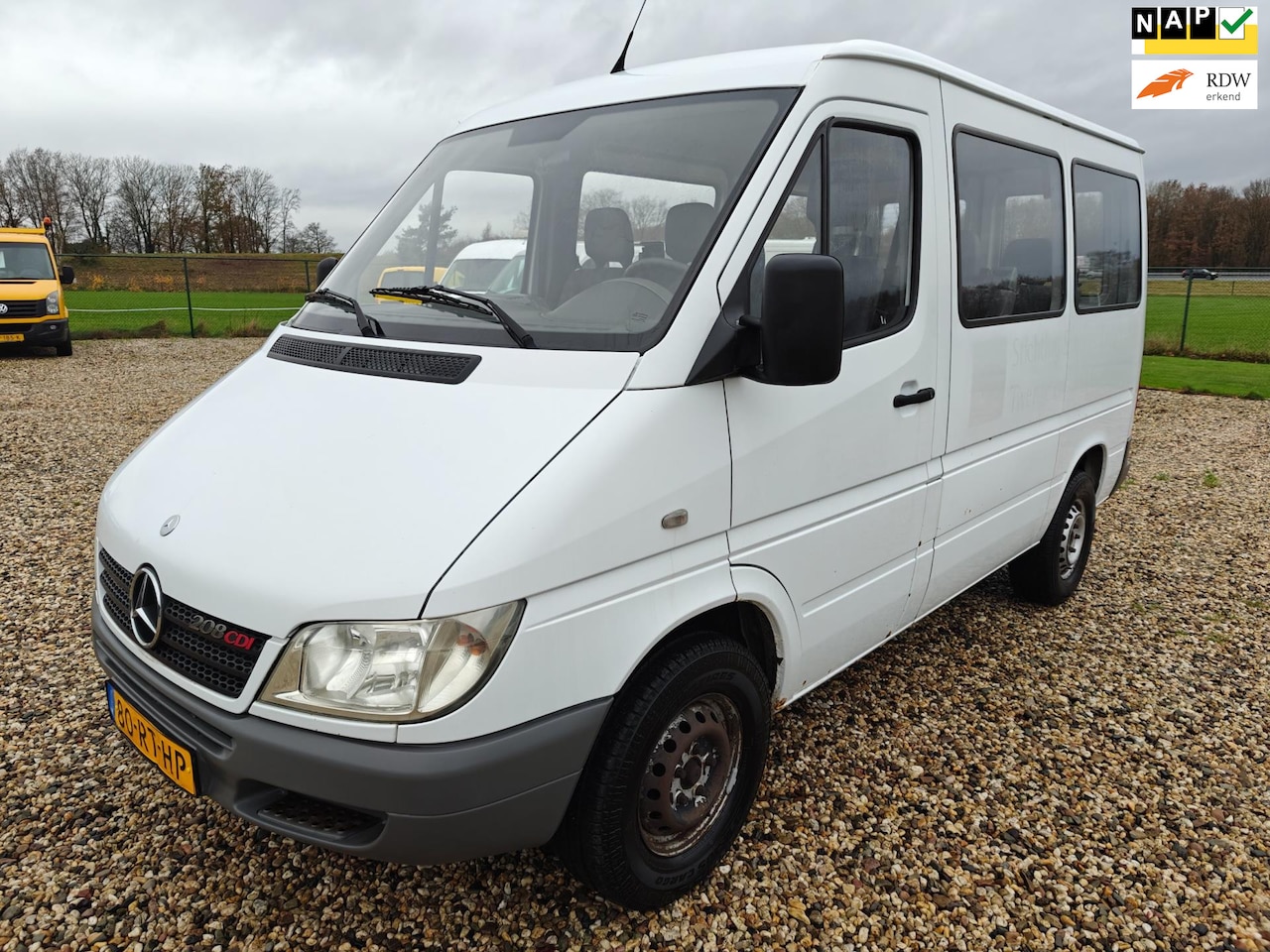 Mercedes-Benz Sprinter - 208 CDI 9 Personenbus , 1e Eig. Lage km , nette staat. - AutoWereld.nl