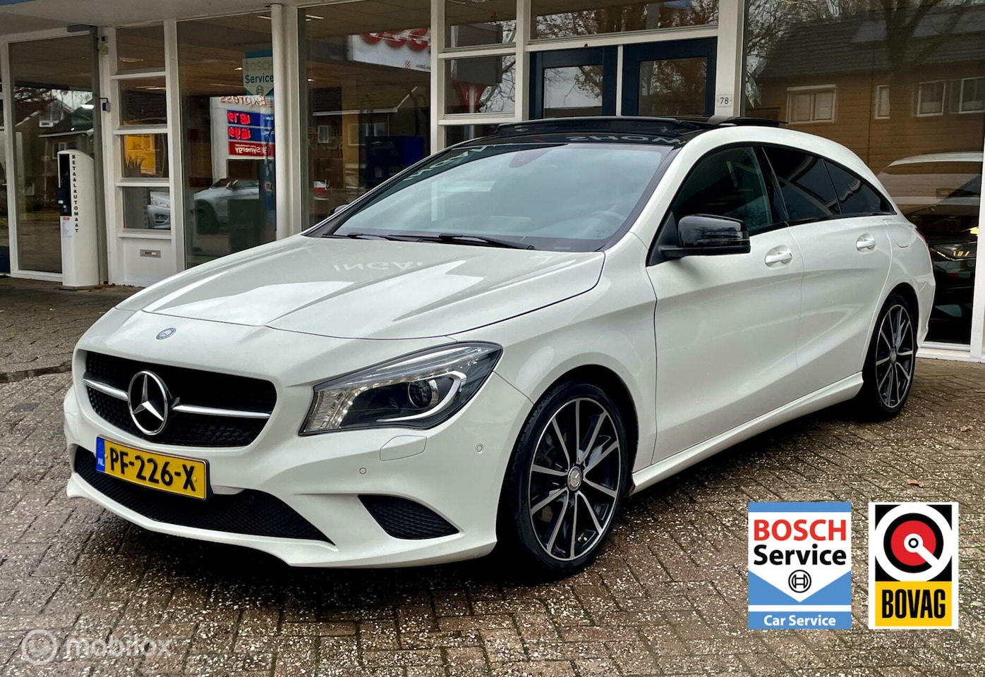 Mercedes-Benz CLA-klasse Shooting Brake - 180 Xenon/Led, Pano, Navi, Pdc, Lm.. - AutoWereld.nl