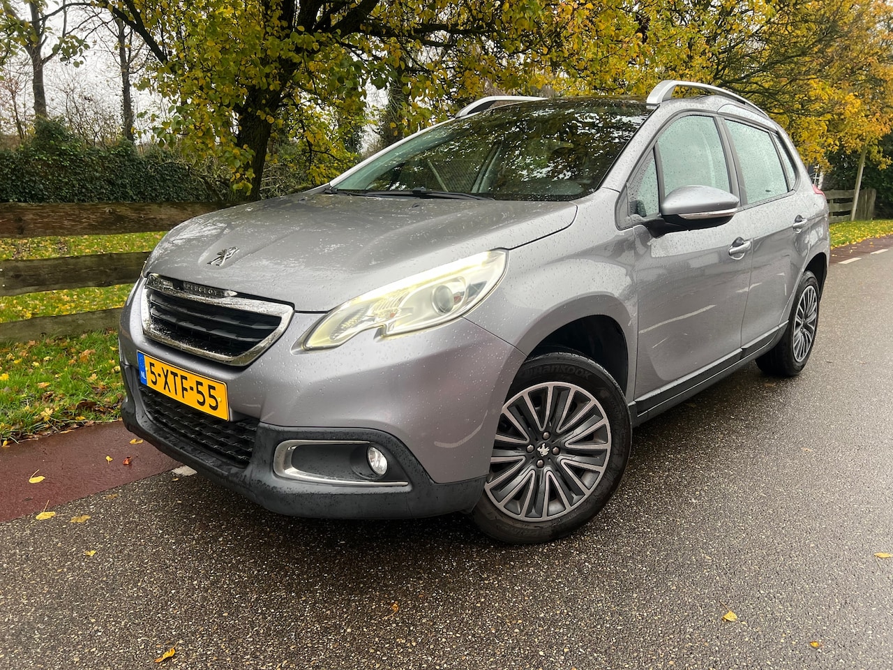 Peugeot 2008 - 1.2 PureTech Active Panoramadak Trekhaak - AutoWereld.nl