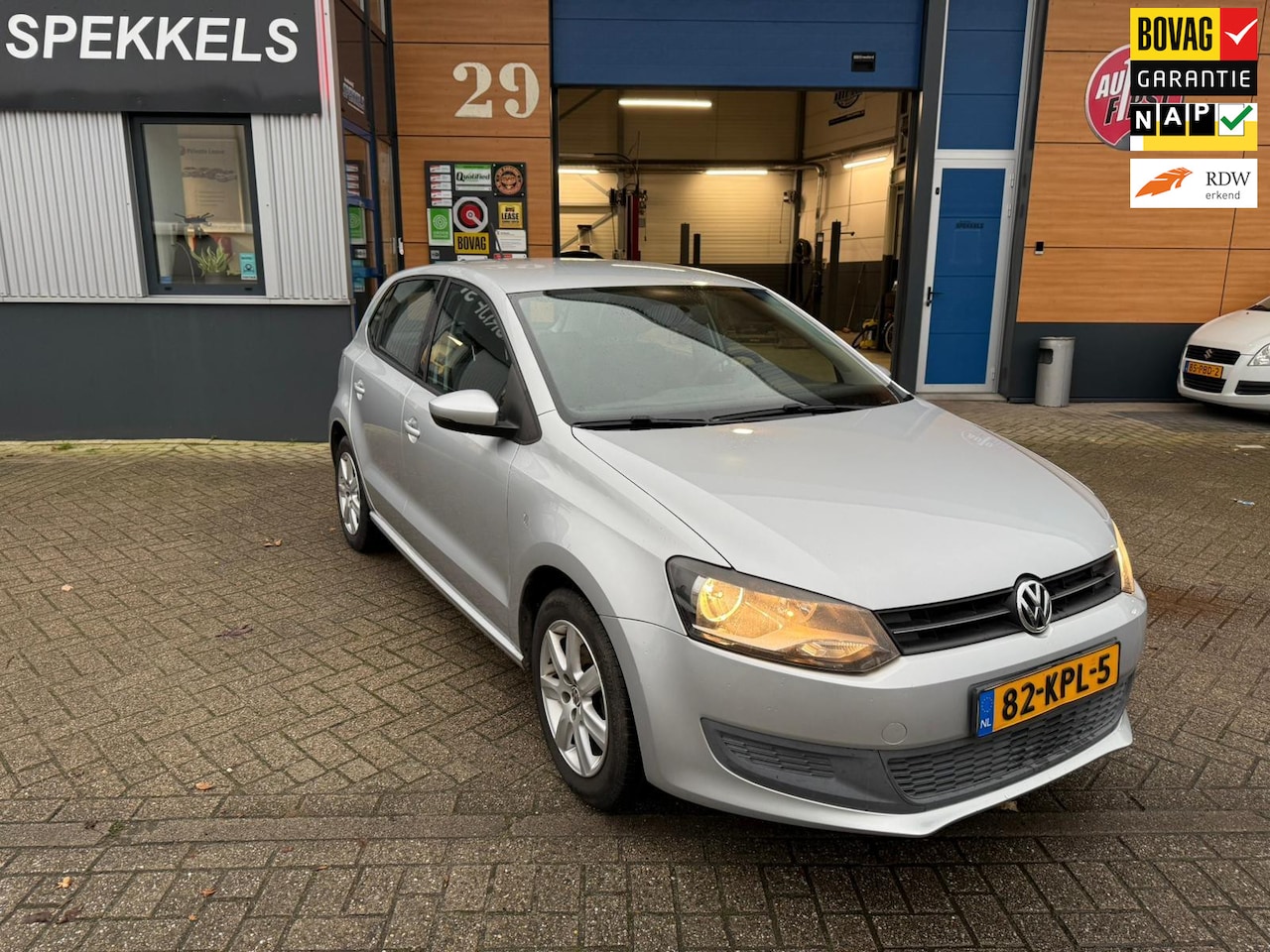 Volkswagen Polo - 1.4-16V Comfortline auto. 3maanden garantie, nieuwe APK, afleveringsbeurt, compleet gepoet - AutoWereld.nl