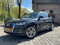 Audi Q5 - 50 TFSI e quattro S edition autom ecc, digidash, 1/2leer, lmv, navi, trekhaak