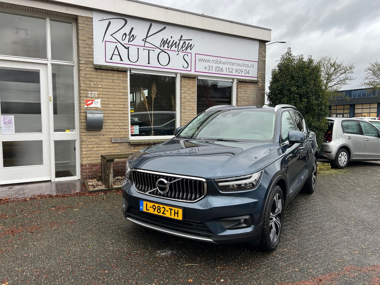 Volvo XC40 - 2.0 B4 Inscription 2.0 B4 Inscription - AutoWereld.nl