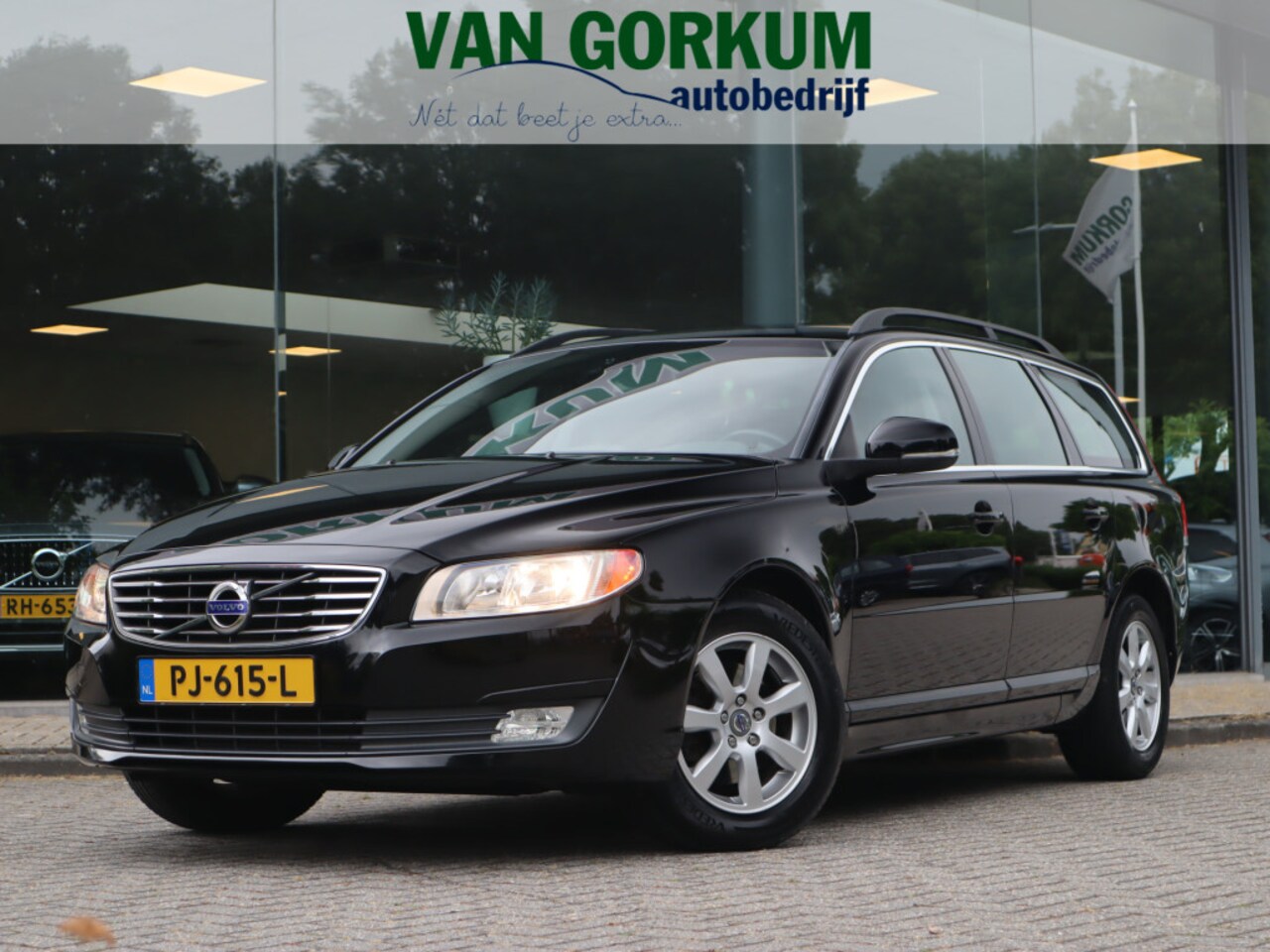 Volvo V70 - 1.6 T4 Kinetic Automaat - AutoWereld.nl