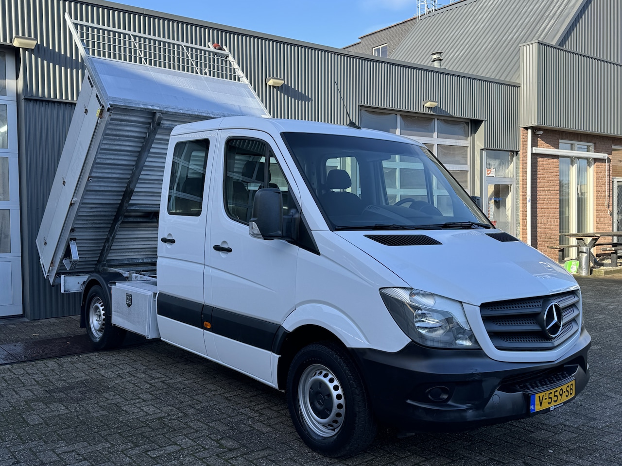 Mercedes-Benz Sprinter - 314 2.2 CDI 366 DC Airco Cruise controle Trekhaak 2000kg trekgewicht Navigatie Kipper Kiep - AutoWereld.nl