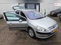 Peugeot 307 - 1.4-16V XS Premium ZEER NETJES