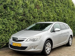 Opel Astra Sports Tourer - 1.4 Turbo Edition Trekhaak Airco