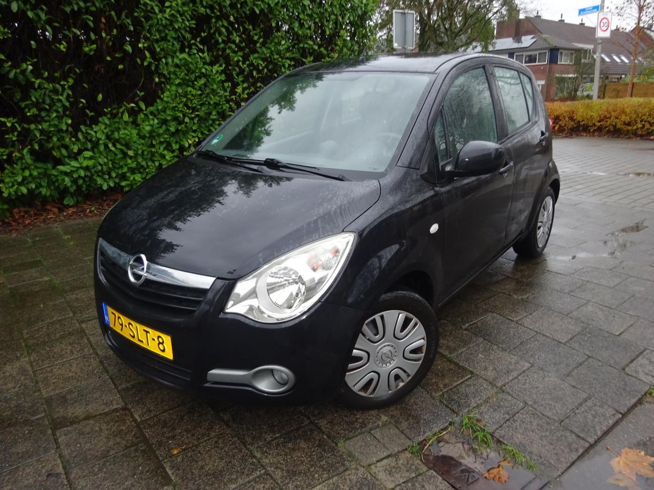 Opel Agila - 1.0 Edition met Airco - AutoWereld.nl