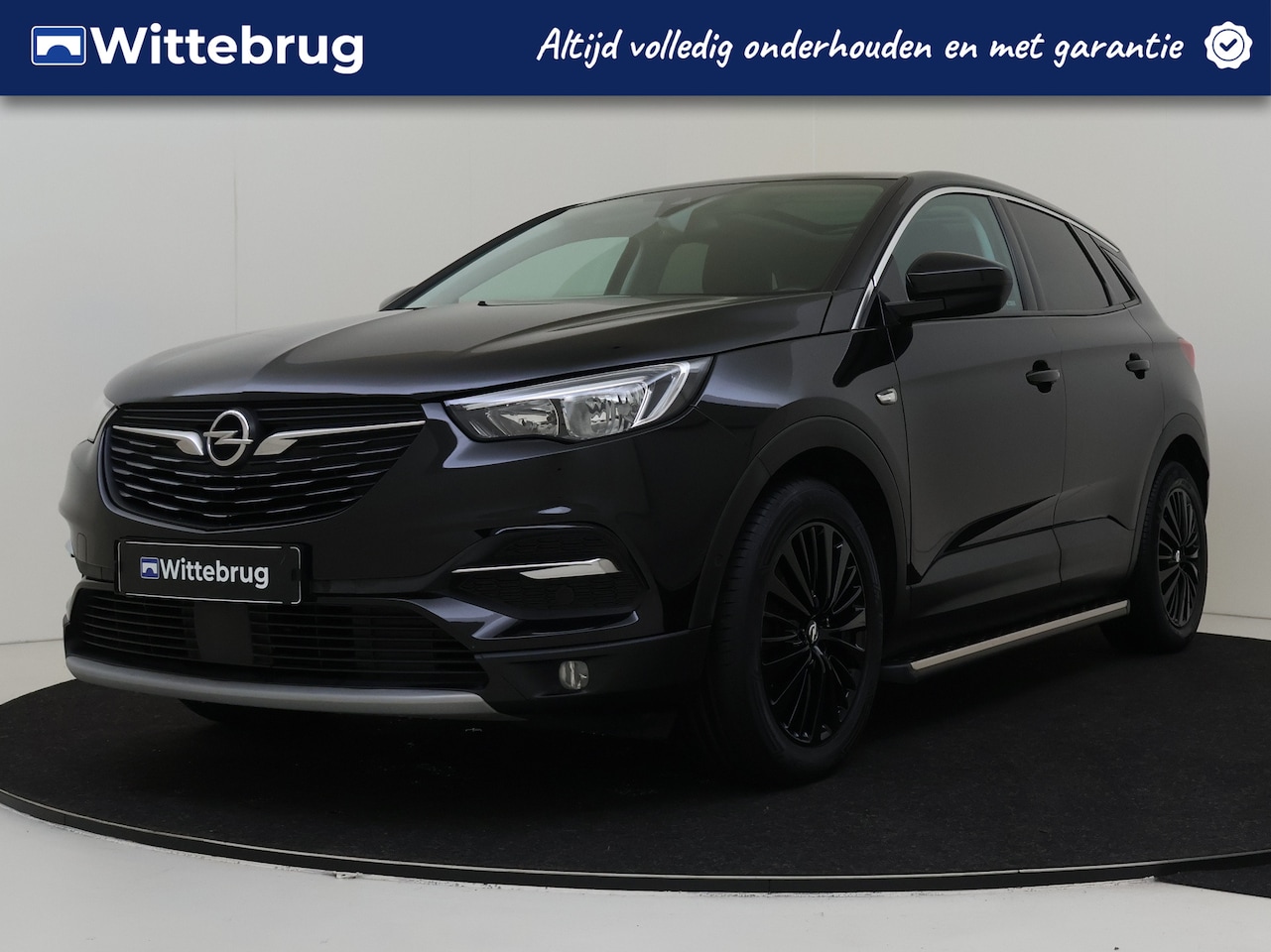 Opel Grandland X - 1.2 Turbo Innovation 130 pk Automaat | Panorama dak | Trekhaak | Navigatie - AutoWereld.nl