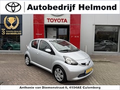 Toyota Aygo - 1.0-12V +