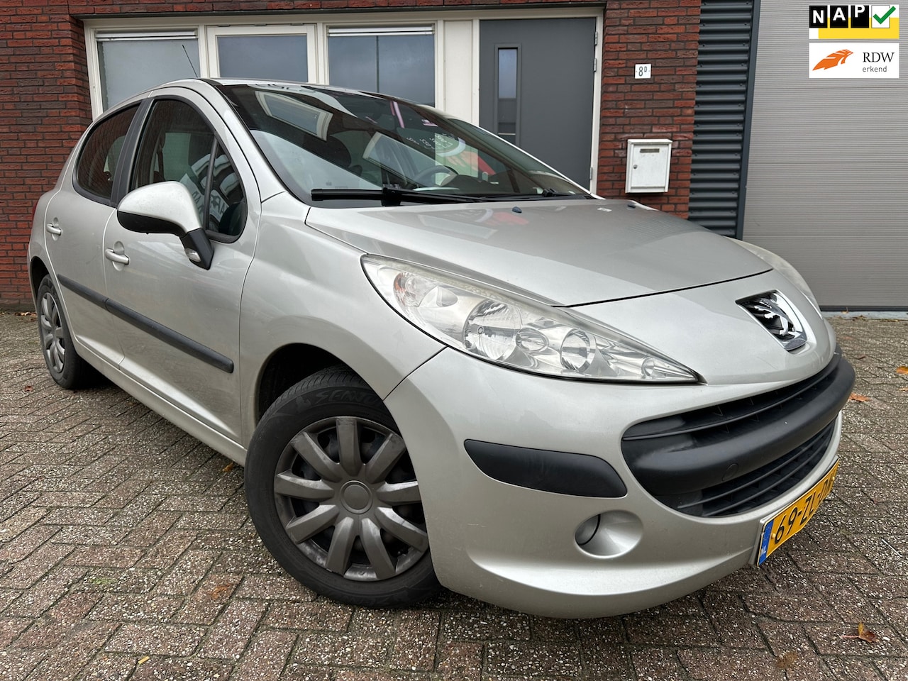 Peugeot 207 - 1.4 VTi Cool 'n Blue / 5DRS / Airco / NAP - AutoWereld.nl