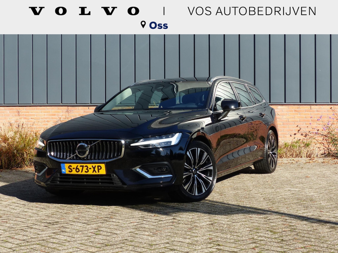 Volvo V60 - B3 Plus Bright - AutoWereld.nl