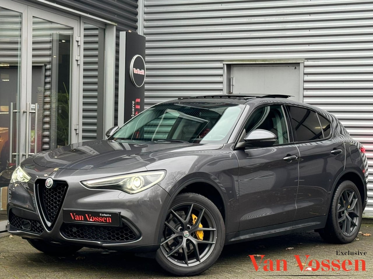 Alfa Romeo Stelvio - 2.0 T AWD First Edition|Pano|Volleer|Camera|Memory|280PK|DAB+ - AutoWereld.nl