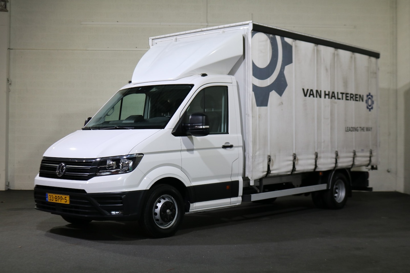 Volkswagen Crafter - 2.0 TDI 177pk Automaat Zeilwagen - AutoWereld.nl