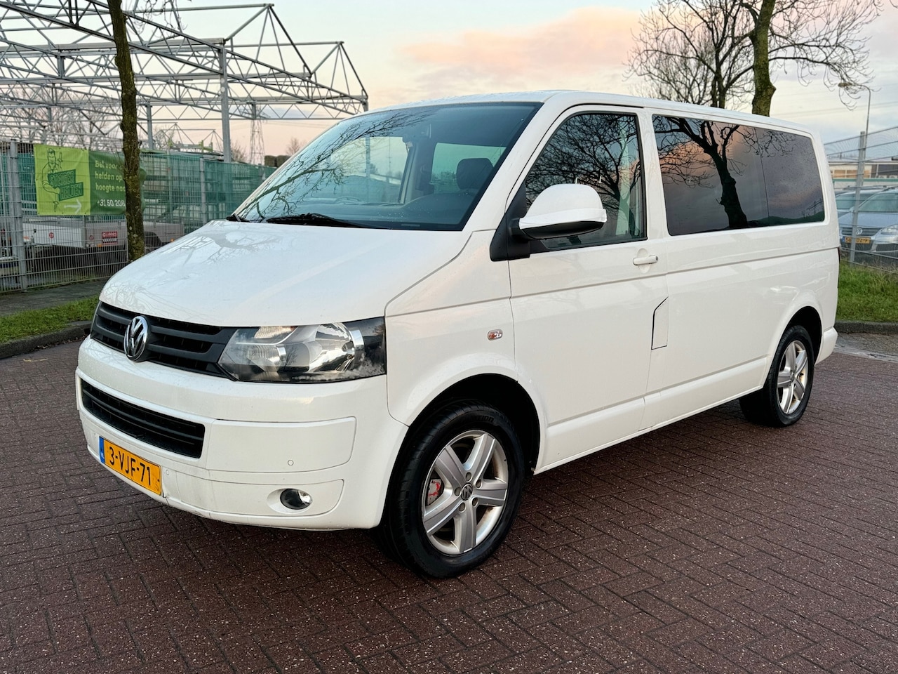 Volkswagen Transporter - 2.0 TDI L1H1 DC Comfortline automaat - AutoWereld.nl