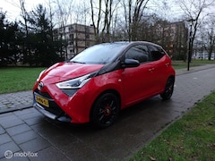 Toyota Aygo - 1.0 VVT-i X-Play|BI-TONE|Apple Carplay|Camera|