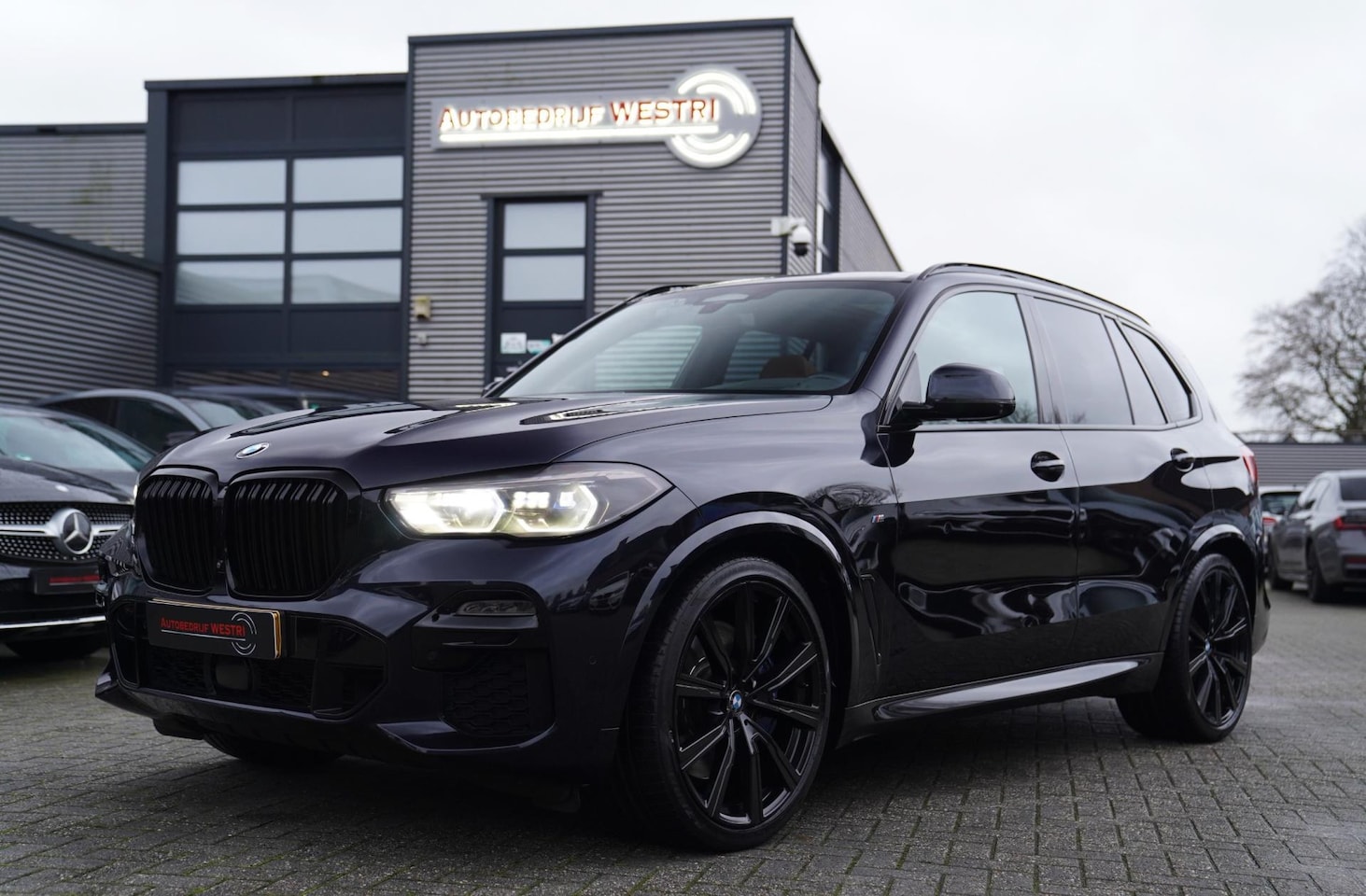 BMW X5 - XDrive40i High Executive | Panorama | Harman/Kardon | 360 cam | HuD | 22 inch | Sfeerverli - AutoWereld.nl