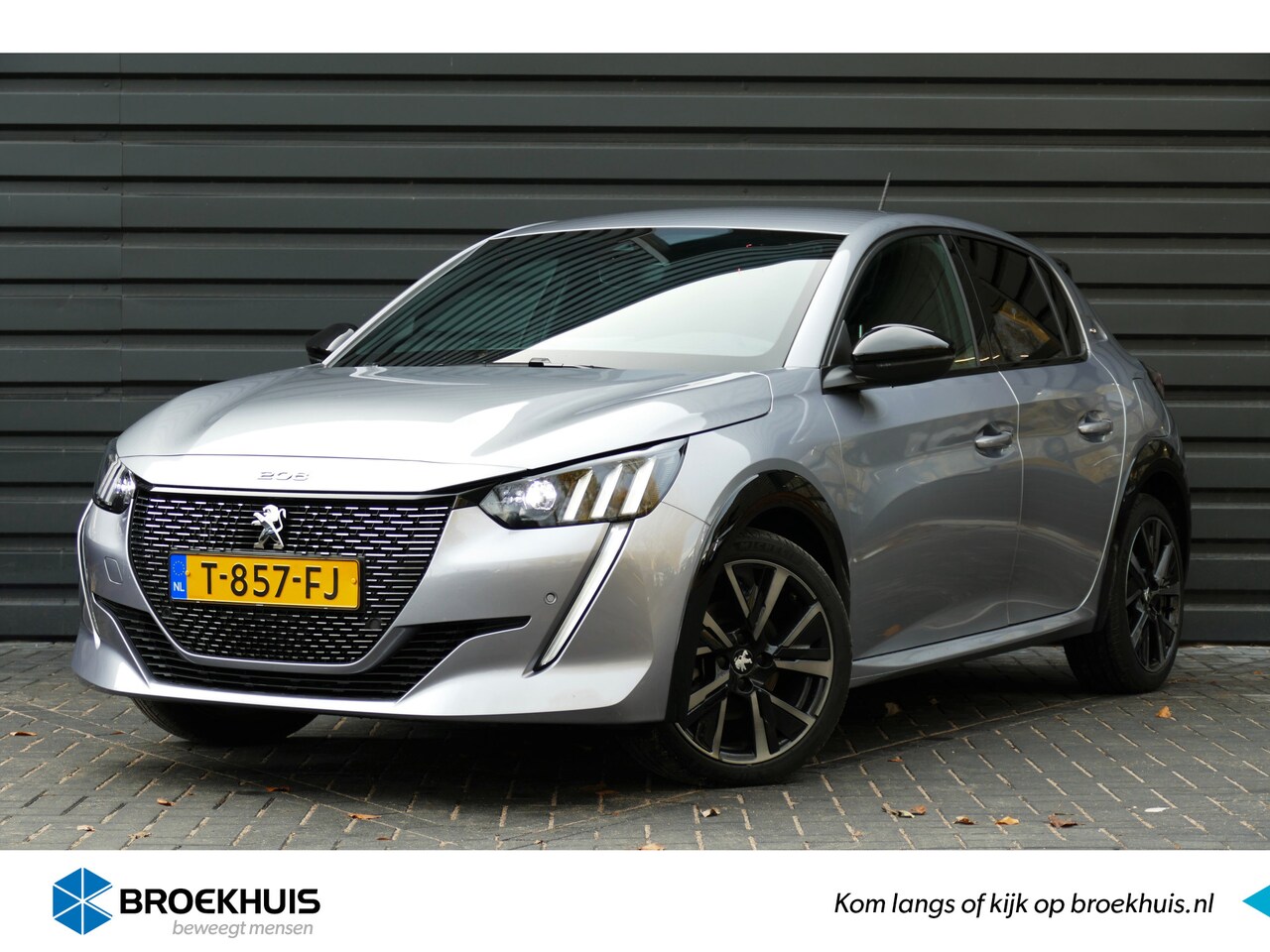 Peugeot 208 - 1.2 PURTECH 100PK GT AUTOMAAT / NAVI / CLIMA / PDC / 17"LMV / CAMERA / FULL-LED / BLUETOOT - AutoWereld.nl