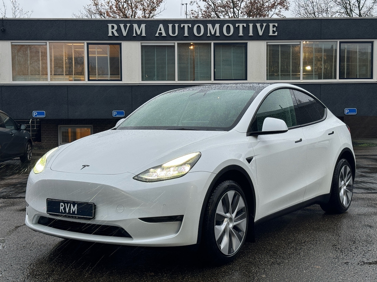 Tesla Model Y - Long Range AWD 75 kWh | AUTOPILOT | PANO | LEDER | TESLA GARANTIE T/M 8-2026 - AutoWereld.nl