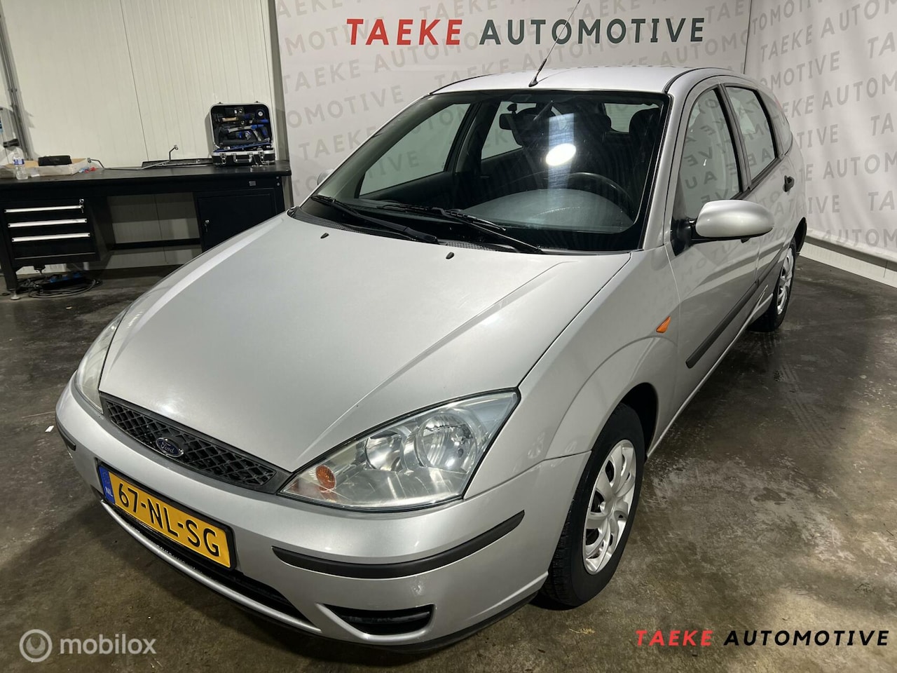 Ford Focus - 1.4-16V Cool Edition Airco/Kijk tekst - AutoWereld.nl