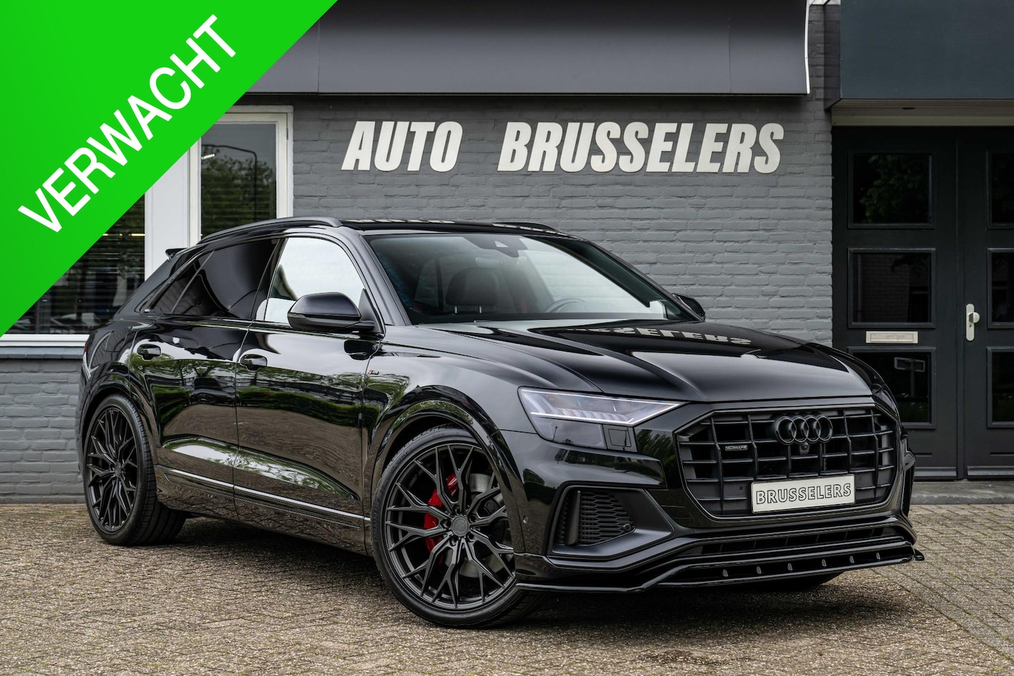 Audi Q8 - 55 TFSI e quattro Pro S-Line Competition Äudi Exclusive Rood stiksel interieur SQ8 style - AutoWereld.nl