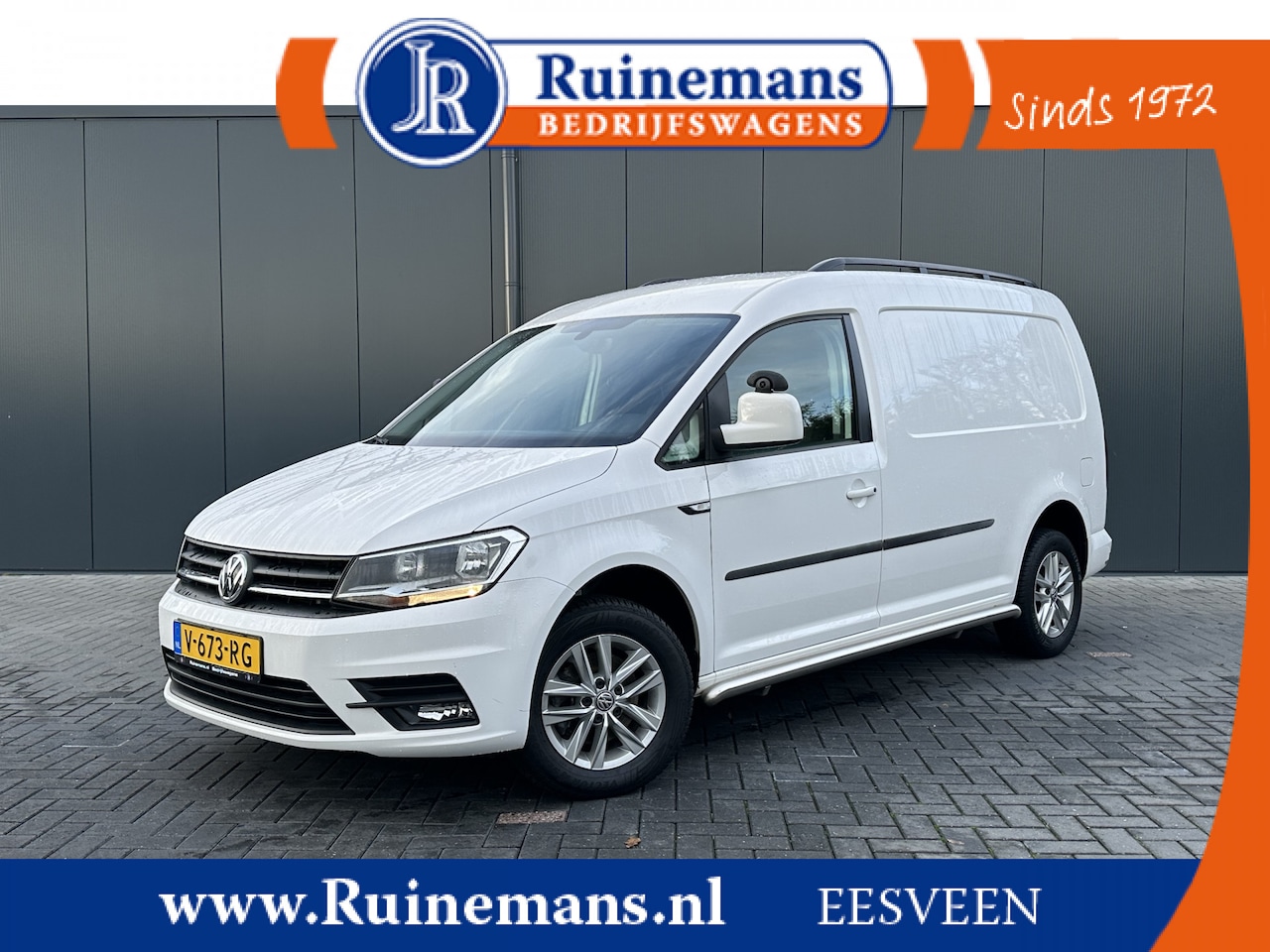 Volkswagen Caddy Maxi - 2.0 TDI 102 PK HIGHLINE / L2H1 / 1e EIG. / AIRCO / CRUISE / CAMERA / TREKHAAK - AutoWereld.nl