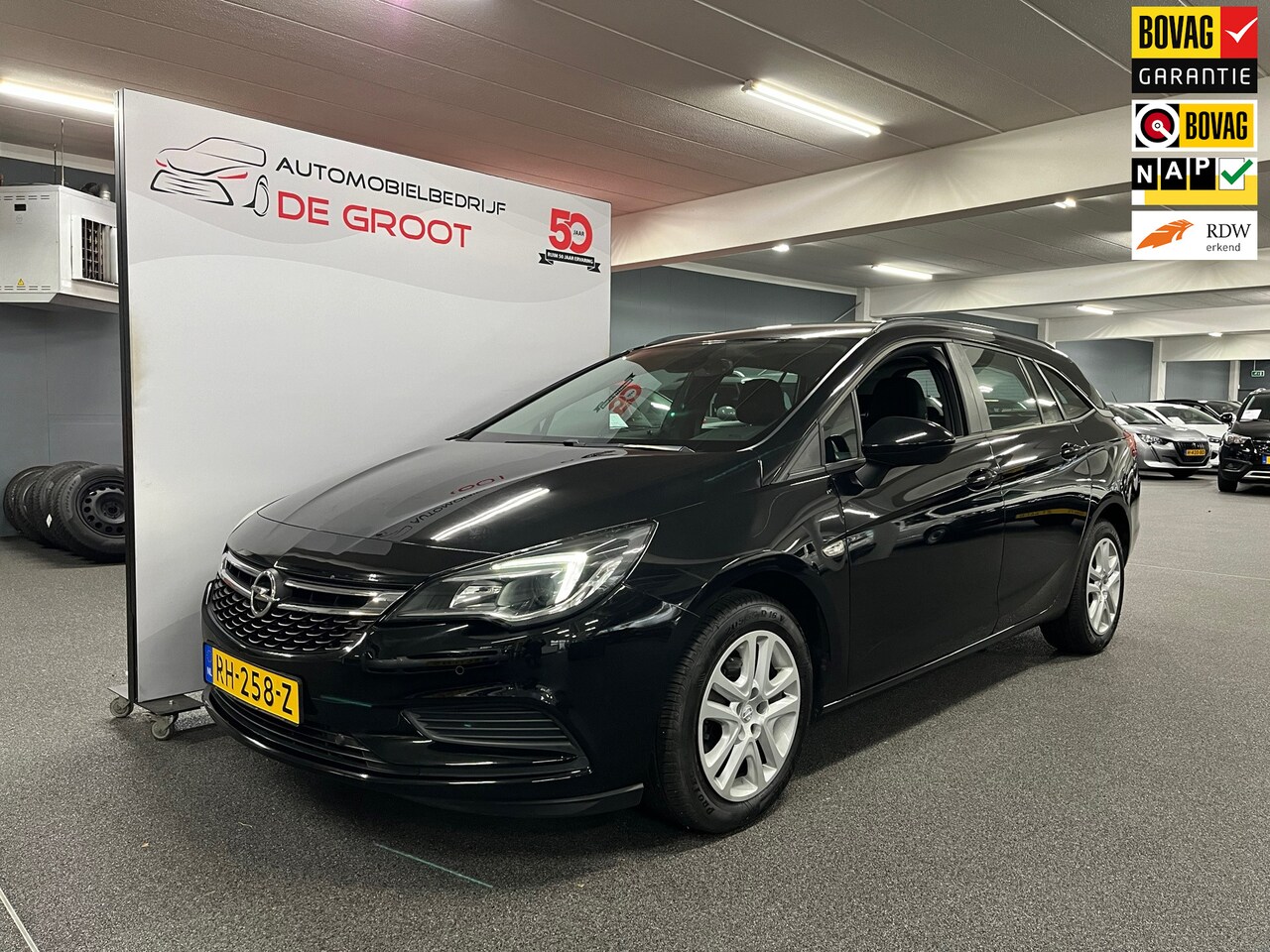 Opel Astra Sports Tourer - 1.0 Edition NL-auto / Apple Carplay - AutoWereld.nl