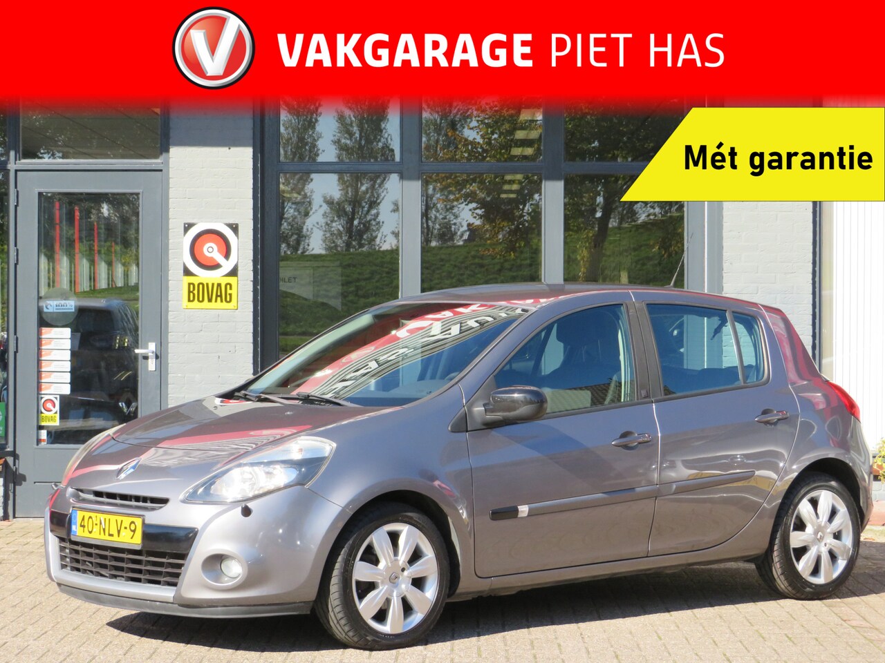 Renault Clio - 1.6 20th Anniversary Automaat! | Clima-Airco | Cruise control | 1ste Eigenaar | Incl. gara - AutoWereld.nl