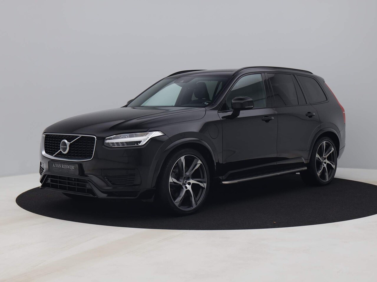 Volvo XC90 - 2.0 T8 Twin Engine AWD R-Design | LUCHTVERING | 360° | ADAPTIVE  | TREKHAAK - AutoWereld.nl