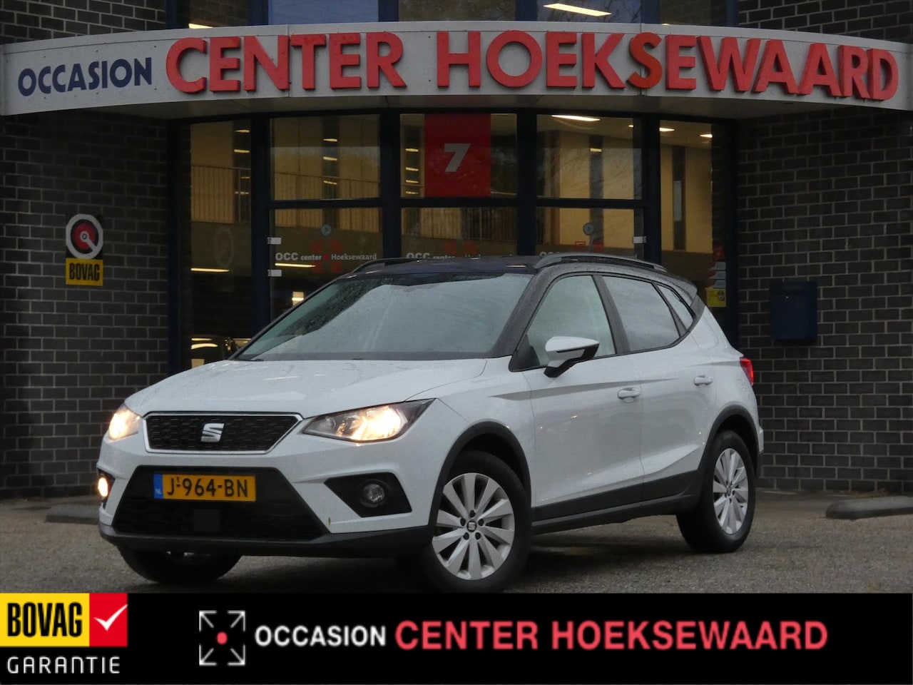 Seat Arona - 1.0 TSI 95pk Style Business Intense | Carplay | Keyless | Bi-Tone | - AutoWereld.nl