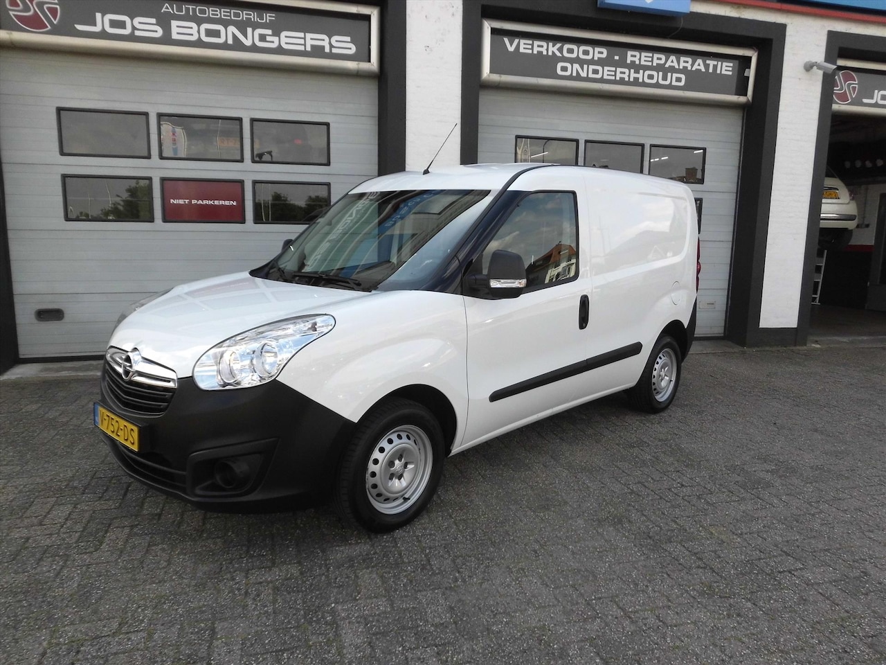 Opel Combo - 1.3 D 70KW - AutoWereld.nl