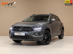 Volkswagen T-Roc - 1.5 TSI Life Business / 150pk / Blackstyle / Dodehoek assistent / Stoelverwarming /