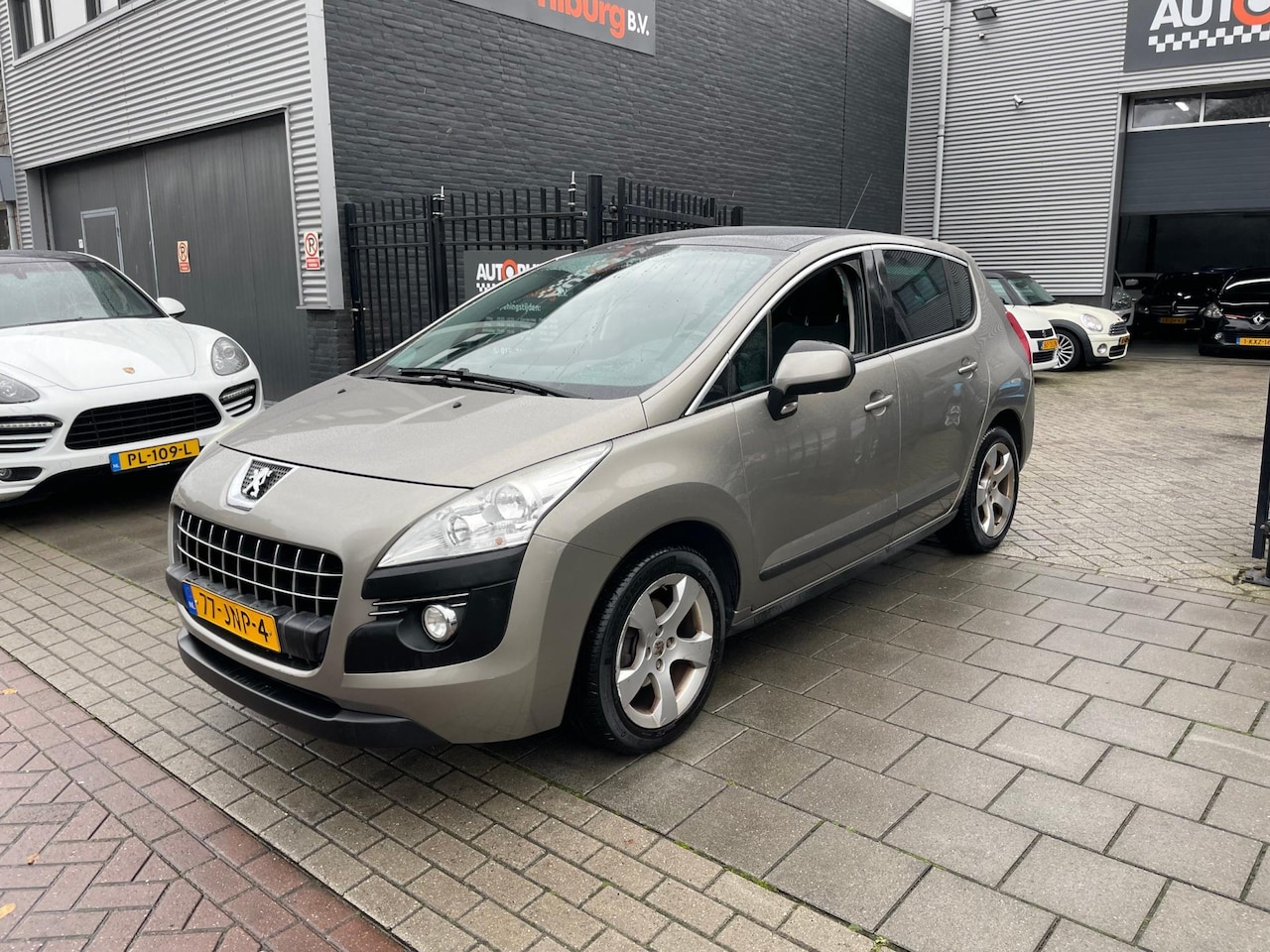 Peugeot 3008 - 1.6 VTi Première 2e Eigenaar! Trekhaak Pano Airco NAP APK - AutoWereld.nl