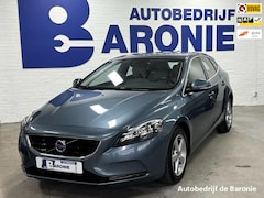 Volvo V40 - 1.6 T3 Momentum