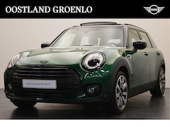 MINI Clubman - Cooper Classic Automaat / Premium Plus Pakket / Panoramadak / Achteruitrijcamera / LED / S