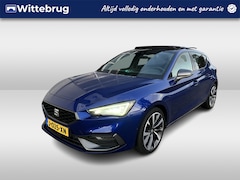 Seat Leon - 1.5 eTSI FR / AUTOMAAT/ PANO/ CAMERA/ PARK. SENSOREN/ DODE HOEK/ MATRIX/ KEYLESS/ STOEL EN