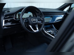 Audi Q7 - 55 TFSI e Quattro S-line S stoelen Panodak Luchtv. Matrix ACC Ambiente