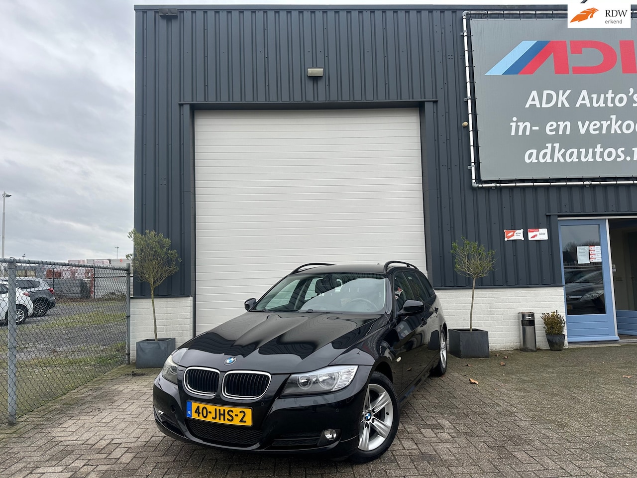 BMW 3-serie Touring - 316i Business Line NAVI/TREKHAAK/CLIMA/2X PDC - AutoWereld.nl