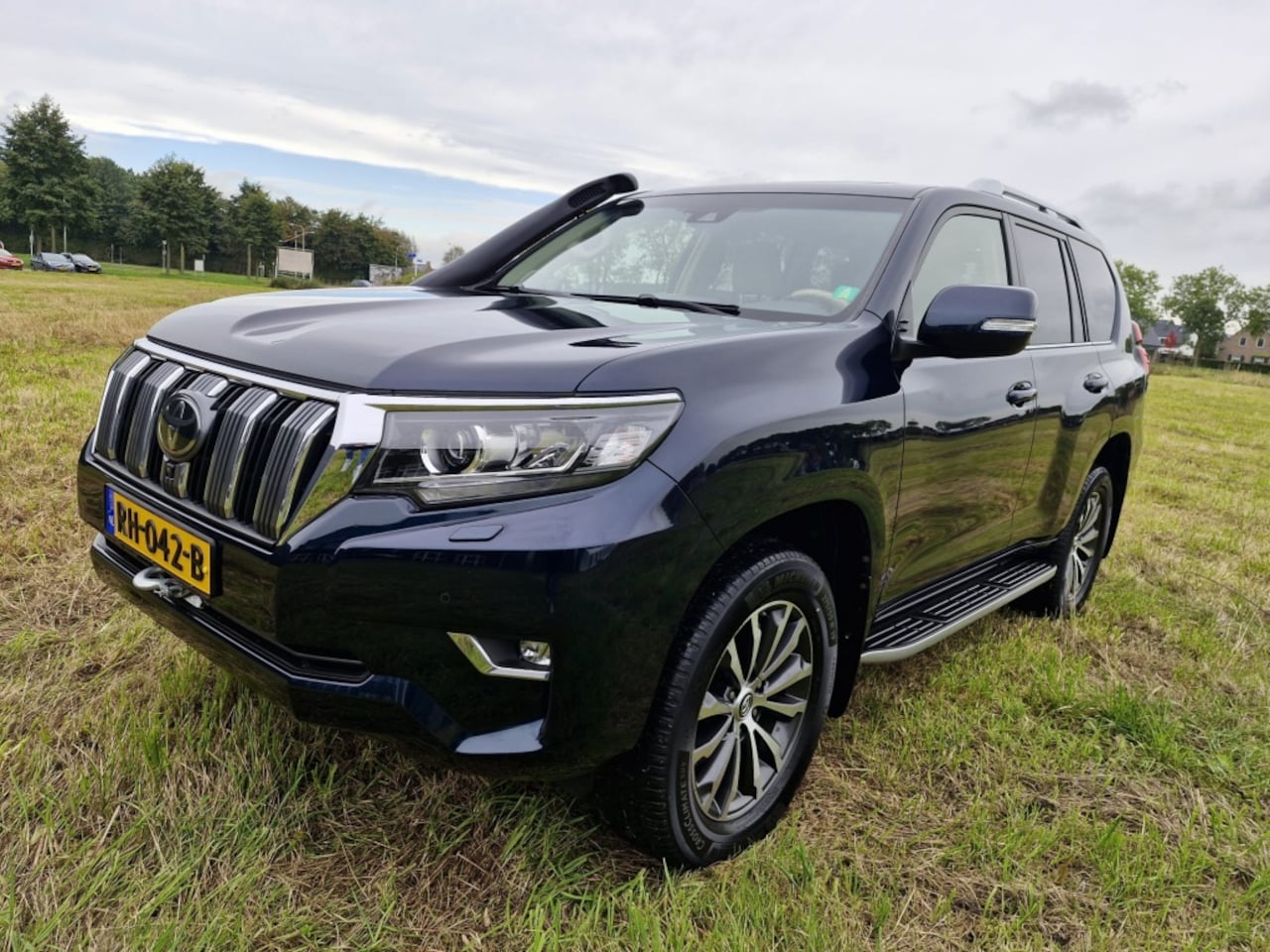 Toyota Land Cruiser - 2.8 D-4D Exec. 7p. - AutoWereld.nl