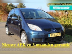 Mitsubishi Colt - 1.3 95pk Invite + automaat airco/cruise/PDC/lm velgen 5-deurs