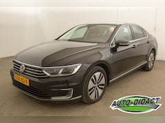 Volkswagen Passat - GTE 1.4 TSI Automaat Leer