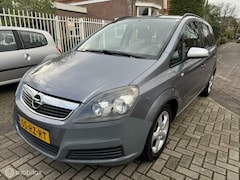 Opel Zafira - 1.6 Enjoy