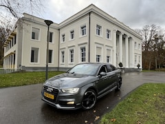 Audi A3 Limousine - 1.6 TDI 1:30 ,