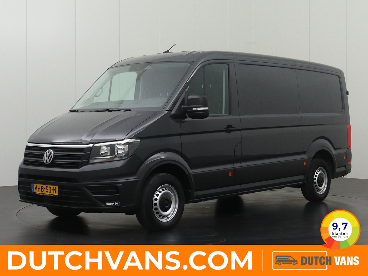 Volkswagen Crafter - 2.0TDI 140PK L3H2 Highline | Navigatie | Camera | Cruise | Betimmering - AutoWereld.nl