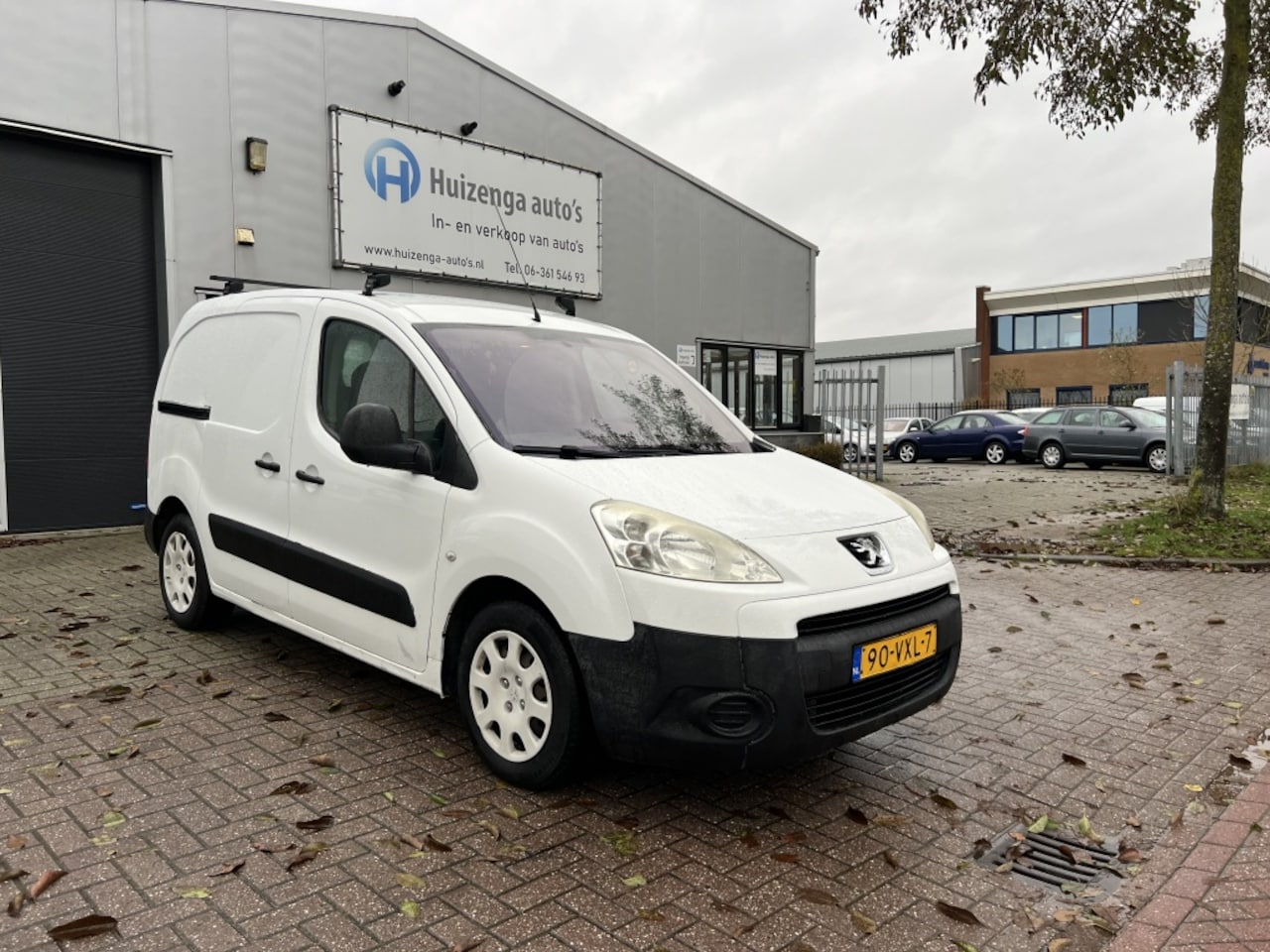 Peugeot Partner - 120 1.6L HDI| AIRCO| SCHUIFDEUR | MET APK! - AutoWereld.nl